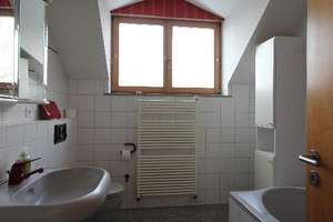 Modernisiertes Zweifamilienhaus in Ruhiglage am Waldrand 446 m² Wohn-u.Nutzfläche Topausstattung EBK – Die vollständige Adresse der Immobilie erhältst du vom Anbieter., 53577 Neustadt (Wied) – Vorschaubild 17