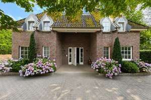 Exklusives Architektenhaus zwischen Rhododendronpark und Golfplatz – Die vollständige Adresse der Immobilie erhältst du vom Anbieter., 28359 Horn, Bremen – Vorschaubild 3