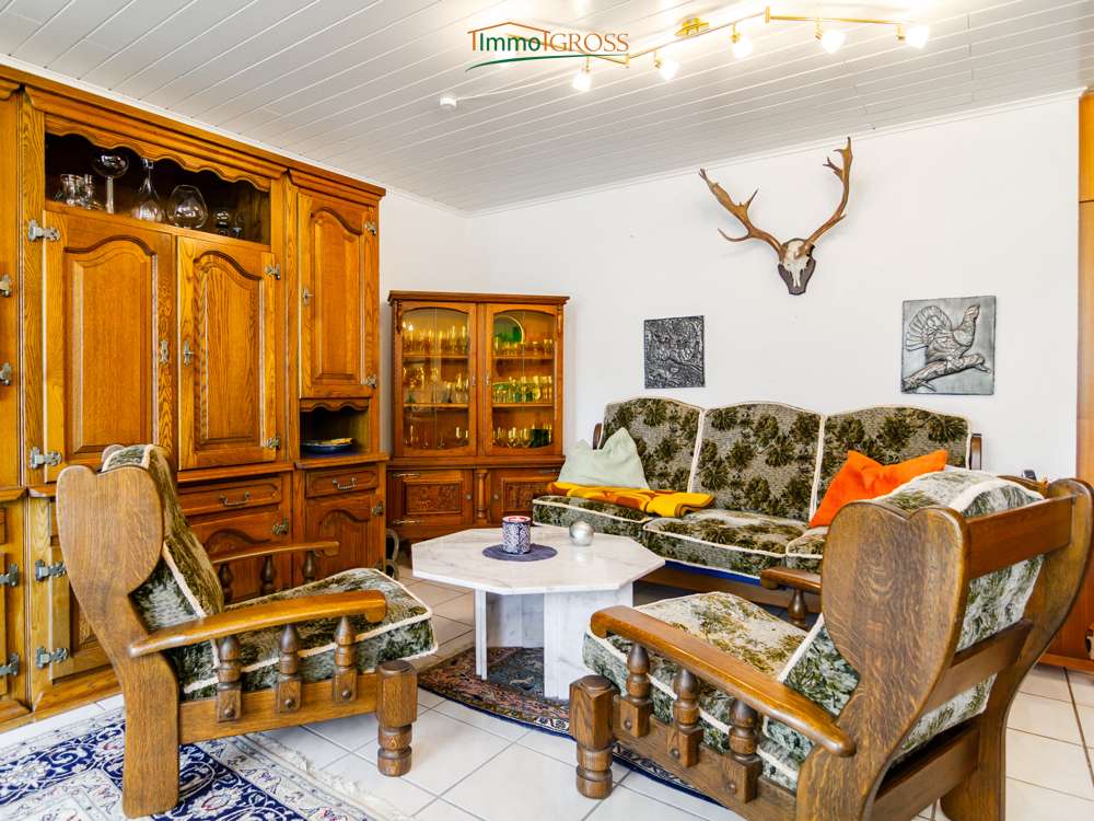 Immobilie in Steinen - Großzügiges Einfamilienhaus mit Gartenidylle in ruhiger Wohnlage - Bild 2