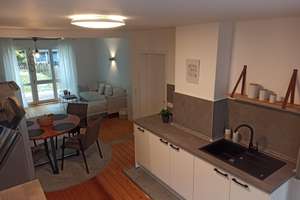 Einfamilienhaus saniert in Bestlage mit Küche & Garten