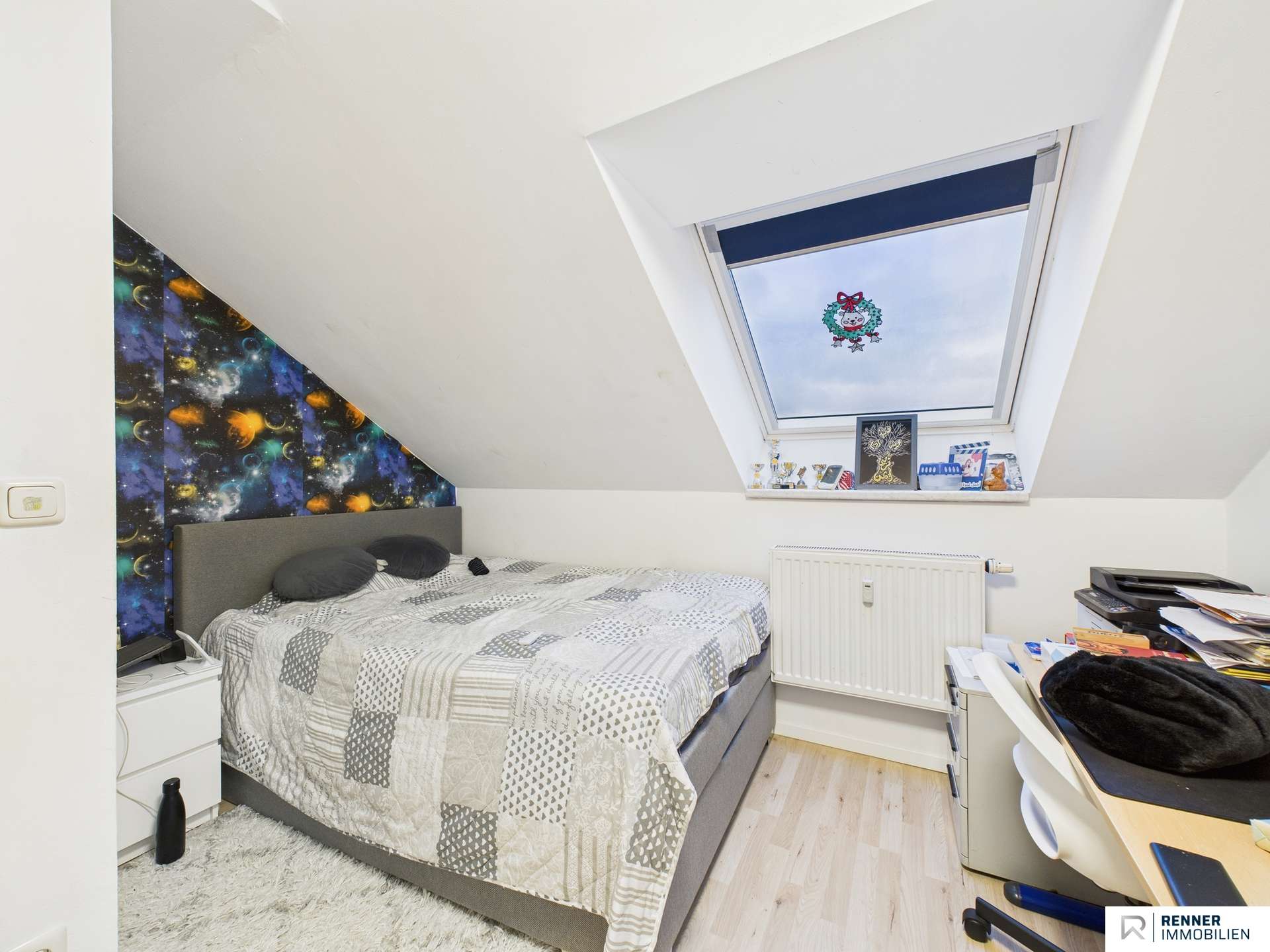 Immobilie in Herzogenaurach - Große 4 Zimmer Dachgeschosswohnung in wirtschaftlich starkem Umfeld! 5% Mietrendite! - Bild 5