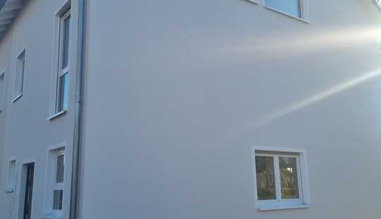 Bild von Innovativ und ungebraucht in familienfreundlichen Terrain von Nidderau Windecken