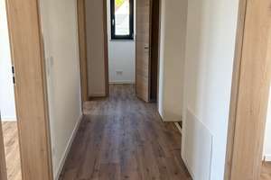 Zuhause mit viel Platz in Haundorf – Die vollständige Adresse der Immobilie erhältst du vom Anbieter., 91729 Haundorf – Vorschaubild 2