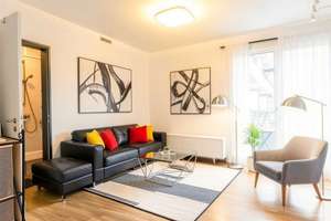 Apartment mit Südwest-Balkon und Tiefgaragenstellplatz in München-Laim – Die vollständige Adresse der Immobilie erhältst du vom Anbieter., 80687 Am Westbad, München – Vorschaubild 2