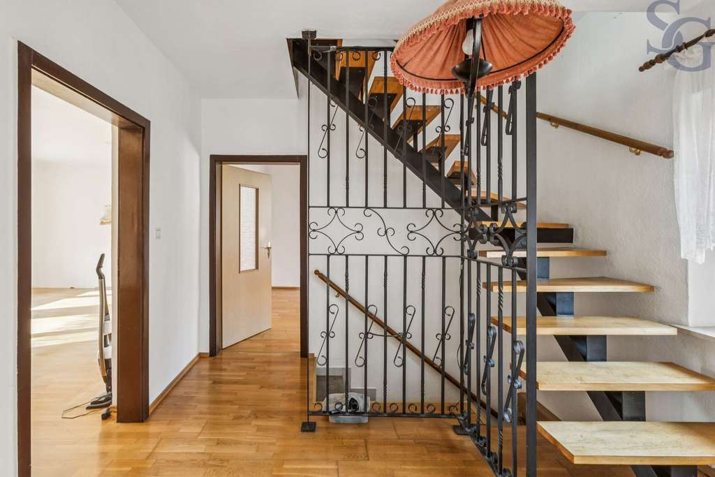 Immobilie in Teuchern - Doppelhaushälfte für die ganze Familie - ruhige Oase mit Feldblick | Pool | Terrasse & Garage - Bild 4