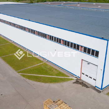 10.000 m² Hallenkomplex mit ebenerdiger Andienung für Lager und Logistik in Dresden