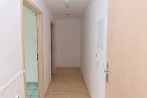 4,6 % Rendite mit sofortigem Potential*schöne 4 Zimmer Maisonette Wohnung – Zschopauer Str. 247e, 9126 Gablenz, Chemnitz – Vorschaubild 6