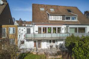 Laurensberg!
Liebevoll gepflegtes Einfamilienhaus im bestem Wohnumfeld – Die vollständige Adresse der Immobilie erhältst du vom Anbieter., 52074 Laurensberg (Statistischer Bezirk), Aachen – Vorschaubild 2