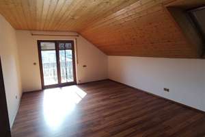 Grün, Großzügig, Gemeinsam - Ihr Zweifamilienhaus mit Zukunft – Die vollständige Adresse der Immobilie erhältst du vom Anbieter., 88367 Hohentengen – Vorschaubild 4
