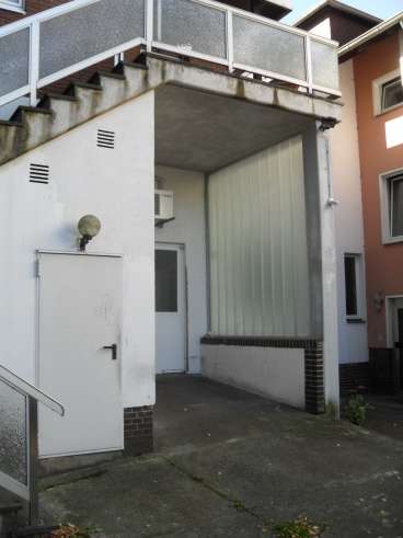 Rückwärtiger Eingang Rückwärtiger Eingang