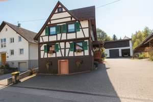 Idyllisches Zweifamilienhaus mit Garagen und viel Nutzfläche in Gaggenau-Michelbach

 – Die vollständige Adresse der Immobilie erhältst du vom Anbieter., 76571 Gaggenau – Vorschaubild 3