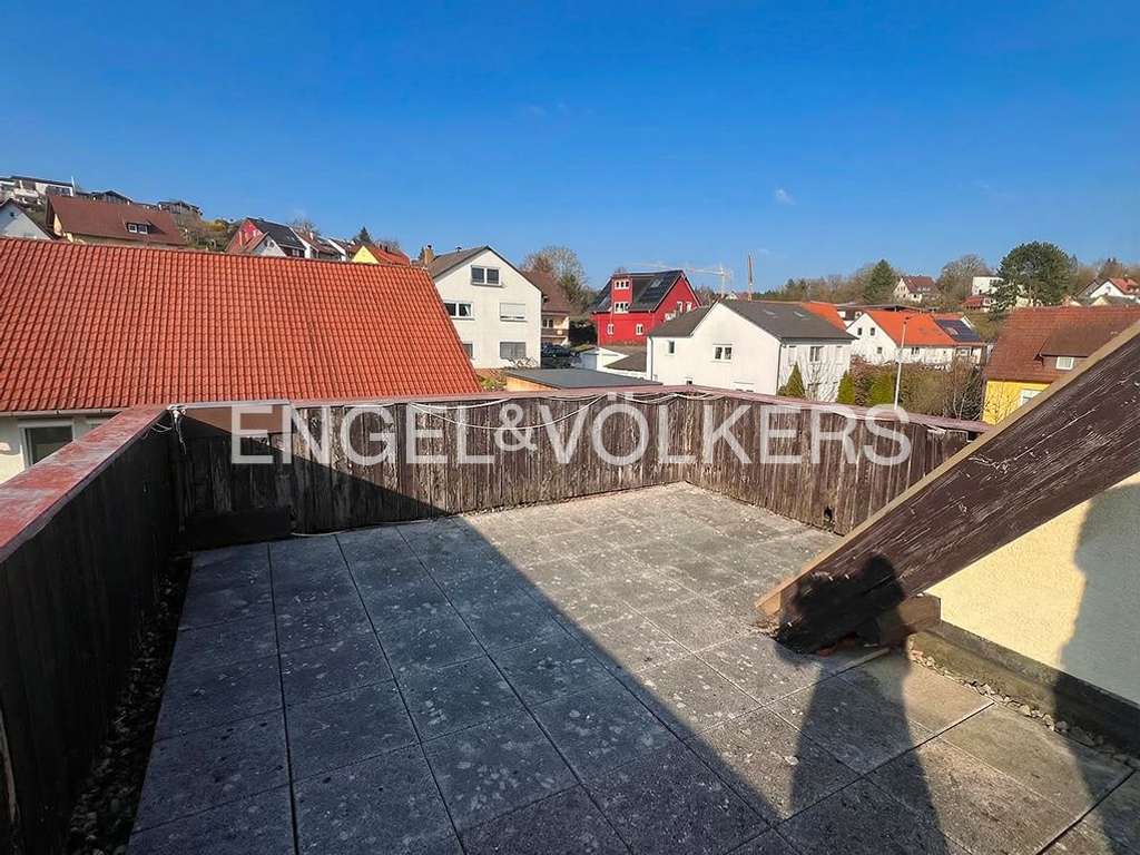 Immobilie in Böbingen an der Rems - Solides MFH mit Altbaucharme & Sanierungsbedarf in Böbingen - Bild 3