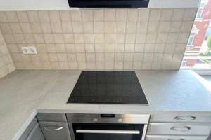 Schöne 2 Zimmerwohnung mit Balkon und Einbauküche in Zwickau – Die vollständige Adresse der Immobilie erhältst du vom Anbieter., 8056 Gebiet Reichenbacher Straße/Freiheitssiedlung, Zwickau – Vorschaubild 4