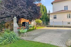 Solides Mehrfamilienhaus mit Potenzial im Jenaer Norden – Die vollständige Adresse der Immobilie erhältst du vom Anbieter., 7743 Jena-Nord, Jena – Vorschaubild 3