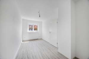 Ihr neues Zuhause: Modernes Reihenhaus mit Garten – Die vollständige Adresse der Immobilie erhältst du vom Anbieter., 86156 Kriegshaber, Augsburg – Vorschaubild 7