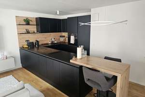 Moderne Wohnung mit hochwertiger Ausstattung und Komfort in Toplage