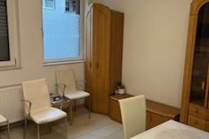 Schöne neuwertige  1 Zimmer-Whg  in zentraler Kalklage/Arkadennähe