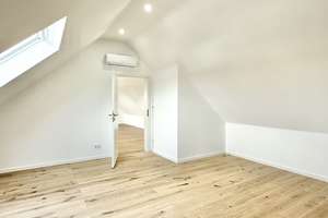 Erstbezug: Fantastische Maisonette-Wohnung der Superlative am Naturschutzgebiet - Energieeffizienz A – Gänsestraße 49, 40593 Urdenbach, Düsseldorf – Vorschaubild 17