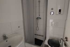 Top 2 Zimmer Wohnung mit Balkon! – Weberstraße 56, 47798 Krefeld – Vorschaubild 3