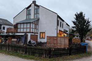Doppelhaushälfte mit Garten und Garage in Landshut zu verkaufen – Die vollständige Adresse der Immobilie erhältst du vom Anbieter., 84036 Schönbrunn, Landshut – Vorschaubild 8
