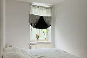 Sonnig, ruhig! 2-Zimmer Wohnung mit Einbauküche in Stadtfeld-Ost – Immermannstraße 3, 39108 Stadtfeld Ost, Magdeburg – Vorschaubild 3