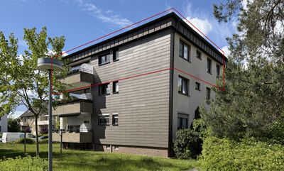 Großzügige 4 Zimmerwohnung mit ZBV-Keller und Tiefgaragenstellplatz