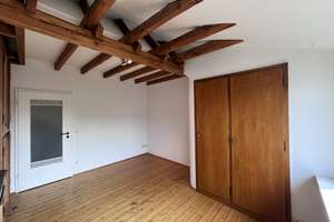Altbau-Charme in zentraler Lage: bereits aufgeteiltes 4-Parteienhaus mit sicherer Rendite! – Die vollständige Adresse der Immobilie erhältst du vom Anbieter., 53111 Bonn-Castell, Bonn – Vorschaubild 13