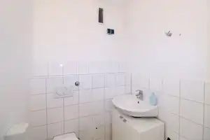 Property thumbnail 18