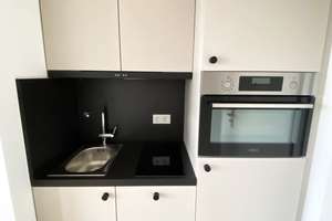 Kompakt, ruhig, gut angebunden - voll möblierte 1-Zimmer Wohnung mit Fussbodenheizung – Florian-Geyer-Straße 111, 12489 Adlershof, Berlin – Vorschaubild 4