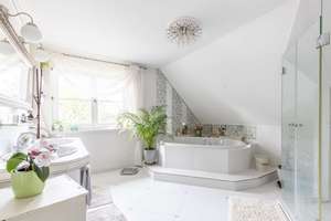Exklusives Landhausambiente – freistehendes Anwesen in Feldrandlage mit Naturteich – Die vollständige Adresse der Immobilie erhältst du vom Anbieter., 51429 Asselborn, Bergisch Gladbach – Vorschaubild 11