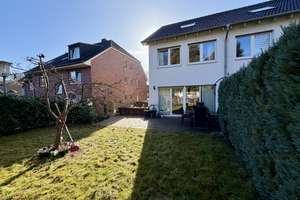 M'GLADBACH - SCHRIEVERS - MODERNES REIHENECKHAUS NEBST TERRASSE, GARTEN & PKW-GARAGE! – Die vollständige Adresse der Immobilie erhältst du vom Anbieter., 41239 Schrievers, Mönchengladbach – Vorschaubild 26