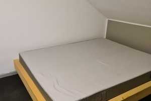 Teilmöbilierte, gepflegte 1,5-Zimmer-Dachgeschosswohnung mit EBK in Junkersdorf, Köln – Marsdorferstr 31, 50858 Köln – Vorschaubild 15