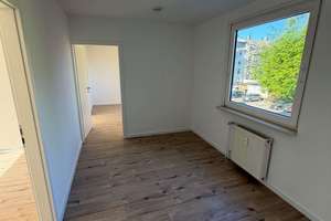 Komplett sanierte 4-Zimmer-Wohnung mit Balkon Kiel Holtenau *nur schriftl.Anfragen* – Richthofenstraße 41, 24159 Holtenau, Kiel – Vorschaubild 7