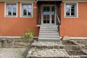 Familientraum mit Garten: Gepflegtes Reihenmittelhaus in ruhiger Wohnlage. – Meiereiweg 25 c, 1796 Pirna – Vorschaubild 2