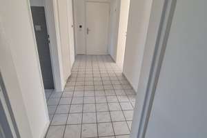 Alltagstaugliche 3-Zimmer-Wohnung in Salzgitter-Lebenstedt in Seenähe – 38226 Lebenstedt, Salzgitter – Vorschaubild 4
