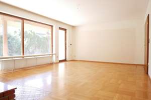Stattlicher Bungalow in exponierter Bestlage FRIEDBERG-WULFERTSHAUSEN – Jägerfeldstraße 12, 86316 Friedberg – Vorschaubild 6