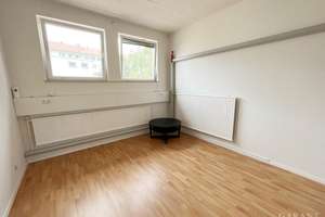 Nettes WG-Zimmer im Stuttgarter Westen – Die vollständige Adresse der Immobilie erhältst du vom Anbieter., 70176 Rosenberg, Stuttgart – Vorschaubild 1