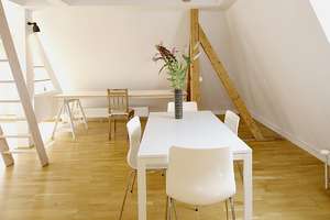 Schickes Loft in Villa Ramersdorf - DG-Wohnung mit Südbalkon – Die vollständige Adresse der Immobilie erhältst du vom Anbieter., 81735 Ramersdorf, München – Vorschaubild 3