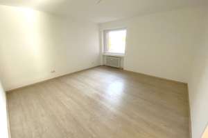 Stadtleben! Modernisierte 3 Zi.-Whg. mit Einbauküche u. Balkon, Nähe Radeklint. – Die vollständige Adresse der Immobilie erhältst du vom Anbieter., 38100 Innenstadt, Braunschweig – Vorschaubild 4