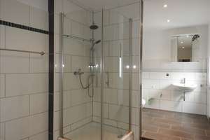 * CHARAKTERVOLLES STADTHAUS MIT GARTEN! MFH, 4WE, 2 Garagen zentral in St. Tönis * – Die vollständige Adresse der Immobilie erhältst du vom Anbieter., 47918 Tönisvorst – Vorschaubild 16