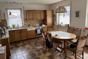 Provisionsfrei: Selbst wohnen und zusätzlich vermieten. Großes 2-Familienhaus in Varel. – Die vollständige Adresse der Immobilie erhältst du vom Anbieter., 26316 Varel – Vorschaubild 10