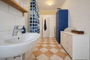 Property thumbnail 10