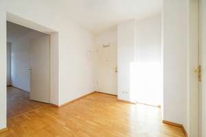 Zentral gelegen und von Grün umgeben: lichtdurchflutete 2-Zimmerwohnung – Die vollständige Adresse der Immobilie erhältst du vom Anbieter., 10115 Mitte (Ortsteil), Berlin – Vorschaubild 5