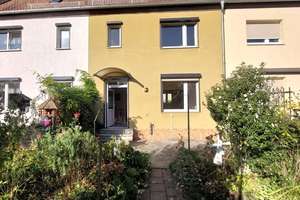 Einfamilienhaus mit Garage im Süden von Halle/S.
