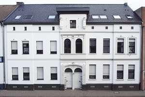 Top-Investment: Renditestarkes Objekt mit Potenzial + Garagen/Innenhof in guter Wohnlage – Die vollständige Adresse der Immobilie erhältst du vom Anbieter., 41236 Heyden, Mönchengladbach – Vorschaubild 1