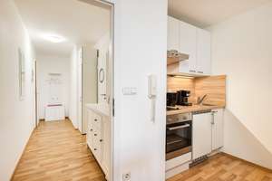 Modernisiertes & vollmöbliertes 1-Zi.-Appartement mit Süd-Loggia & hervorragender Anbindung – Landsberger Str. 291, 80687 St. Ulrich, München – Vorschaubild 4