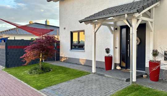 Bild von Familienfreundliches Einfamilienhaus mit Pool, Gartenparadies & Top-Ausstattung in Tappenbeck