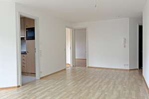 Fernab vom Stadttrubel - Helle Wohlfühlwohnung mit Balkon am Georgenberg in Reutlingen – Die vollständige Adresse der Immobilie erhältst du vom Anbieter., 72764 Reutlingen-Mitte, Reutlingen – Vorschaubild 11
