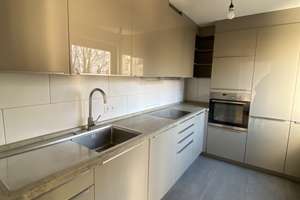 4,5-Zimmer Wohnung mit großem Balkon im 3. OG; inkl. TG in Stuttgart, von privat, ohne Makler! – Die vollständige Adresse der Immobilie erhältst du vom Anbieter., 70569 Lauchäcker, Stuttgart – Vorschaubild 4