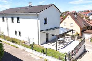 Neuwertiges Wohnensemble mit Einliegerwohnung, großer Sonnenterrasse und Doppelgarage – Die vollständige Adresse der Immobilie erhältst du vom Anbieter., 97249 Eisingen – Vorschaubild 13